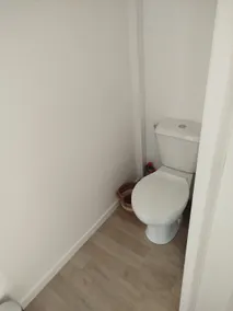 Independent maisonette in the city center - Image 3