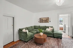 Hersheypark & Renaissance Faire | Entire 3BR Apt - Image 3