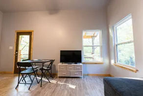 The Treehouse Cabin - Image 3