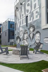 New Luxe Near Downtown: 11 Beds, Hot Tub, Pool - Image 2