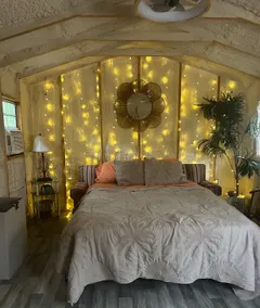 Retro Poolside Glamping Bungalow - Image 3