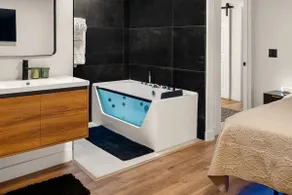 Luxury Heated Glass Pool +White Sand | Private Spa - Image 4
