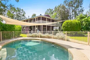 Elderslie House - Stunning Country House - Image 2