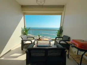 THE VUE Suite | Luxurious design and a charming view - Image 4