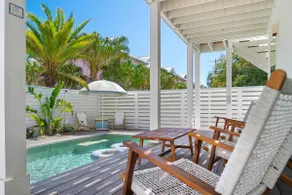 Luxury Beach Retreat Pool Spa Sauna Yoga Studio - Image 2