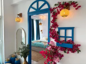 Little Santorini In The Heart Of Noida - Image 2