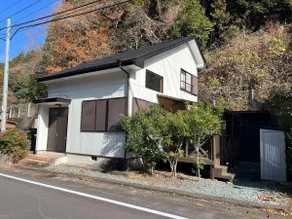 Mori-machi Labo. | A quiet sauna inn surrounded by mountains and rivers, limited to one group per day - Image 3