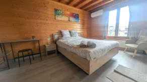 Chalet apartment in the heart of the village - Image 2