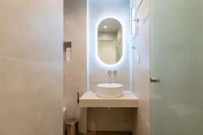 SolMare Premium Suites - Image 3