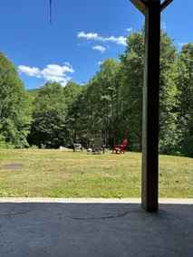 JT’s Mountain Hideaway - Image 4