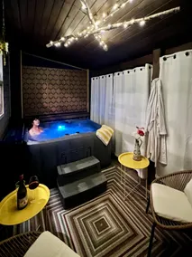 NEW! Hot Tub, eBikes, King Bd-Country Pied a Terre - Image 2