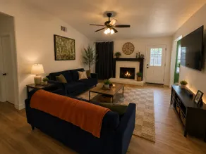 Modern Luxury Stay in Wylie | Family Friendly - Image 2