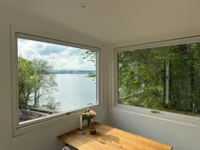 Cozy place, close to the forest and with a view of the water - Image 4
