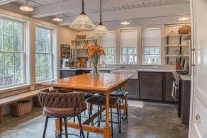 Light Filled - Modern Rustic Home - Image 3