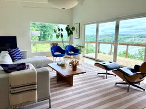 VIEWS on Hudson River / Luxury Modern Home - Image 2