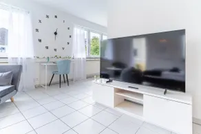 Premium Apt | Trade Fair | 6 guests | Balcony | Parking - Image 5