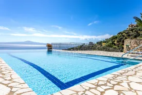 Entire 6 Bed Ensuite Villa - Infinity Pool - Image 3