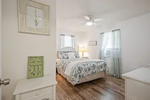 Seaglass Cottage - Image 4