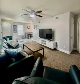 Country Living 2 Bedroom Home in Blue Springs, MO - Image 2
