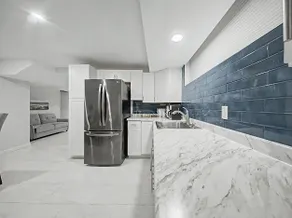 Chic Modern 2BR 1 Bath Seamless Highway Connection - Image 2