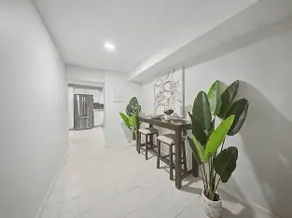 Chic Modern 2BR 1 Bath Seamless Highway Connection - Image 5