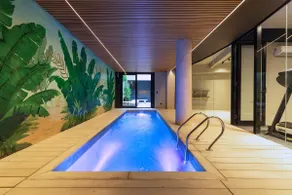 MOT Rentals Design SohoHaus - 3 Lux Lofts 'B' 9 pax - Image 3