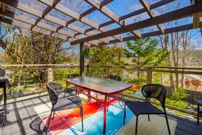 West End 4BR Stay Patio BBQ Firepit WiFi Parking - Image 4
