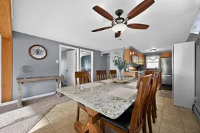 Sunset Bay Lakefront Retreat - Image 4