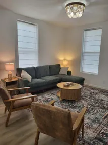 The Mint Julep! Upstairs 3BD/2BA - Next to Brewery - Image 2