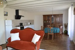 Cozy Charentais Cottage • 5 guests - Image 4