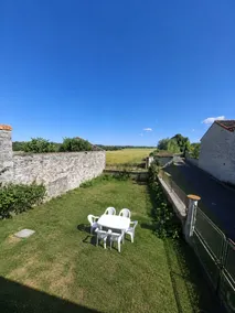 Cozy Charentais Cottage • 5 guests - Image 3