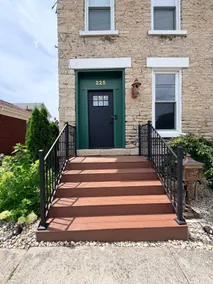 Downtown Apartment! 3 minutes from Jet Express! - Image 4