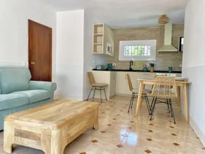 Valparaiso House with private pool 2-family fit - Image 3