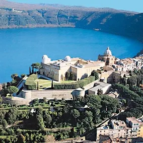 Luxury Lake Castel Gandolfo - Image 2