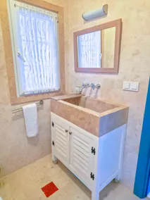 Private room w. own entrance &bath, shared terrace - Image 4