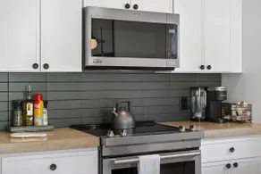 Hillside Loft- 15 Mins to Cornell & IC- King Beds - Image 4