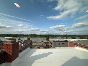 Panoramic River Suite - Washington, MO - Image 4