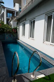 The House Of Mirasol - Image 2