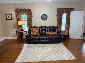 Washington Manor - Image 3