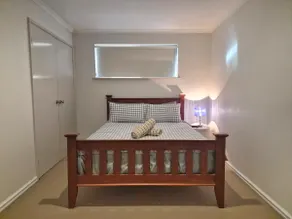 Executive Beachside Living - Image 4