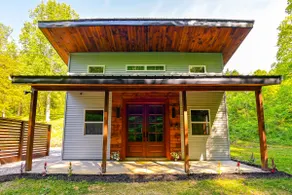 Appalachian Cabin Haven! Gateway to Lake Linville! - Image 2
