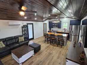 The Hideout on 1030 - Image 2