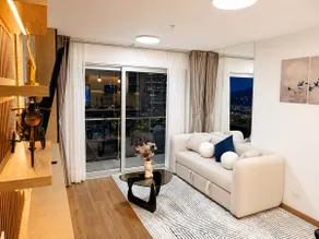 Premium suite in San Isidro | 2 65” TVs + pool - Image 2
