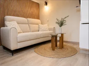 Family retreat for 4-6 people – Île Penotte, beach 50 m away - Image 2