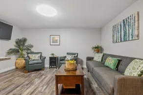 Modern Reynoldsburg Retreat Near Columbus - Image 2