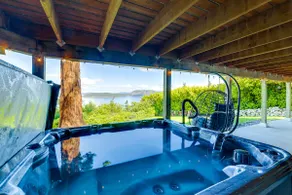 Snow Goose Point: Stunning Views & New Hot Tub! - Image 3