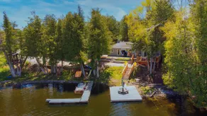 Selwyn Lakefront Retreat Kayaks|Firepit|Treehouse - Image 5