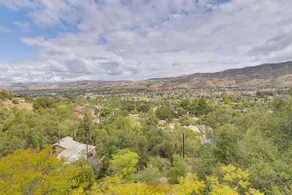 Amazing Mtn & City Views! Simi Valley Hideaway - Image 5