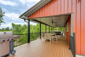 Sunset Climb & Hike: Red River Gorge Cabin w/ Deck - Image 2