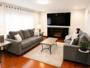 The Willow | Quiet Stay Near Kansas City - Image 2